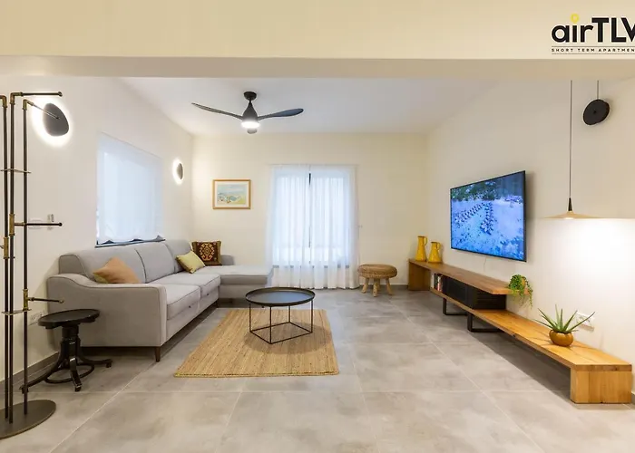 Localz - Sirkin Apartment